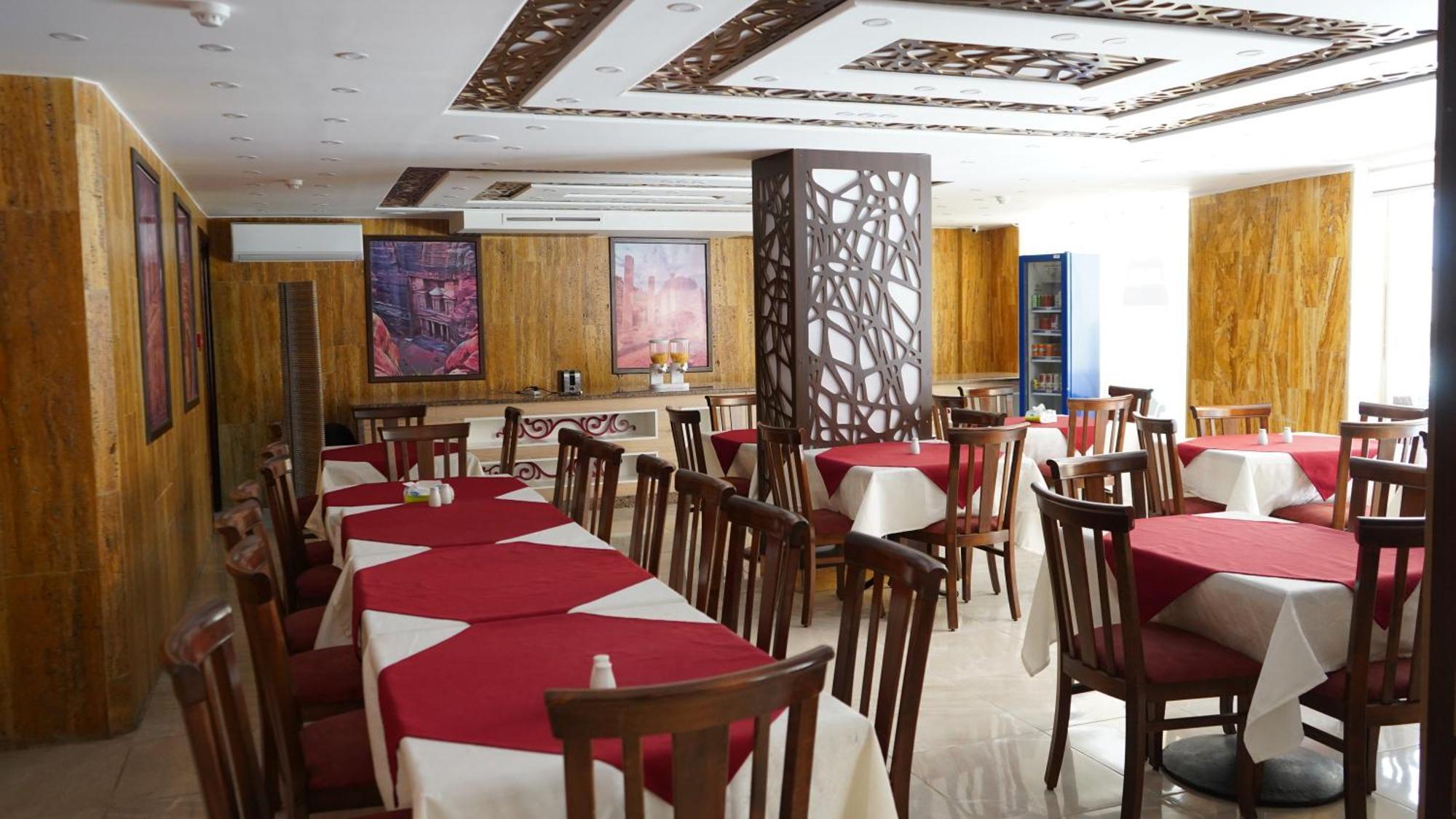 Petra Agora Hotel Wadi Musa Dış mekan fotoğraf